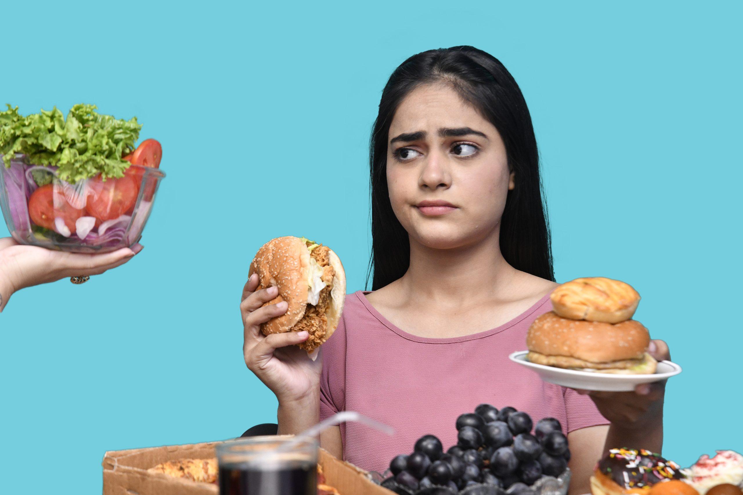 girl is having burger