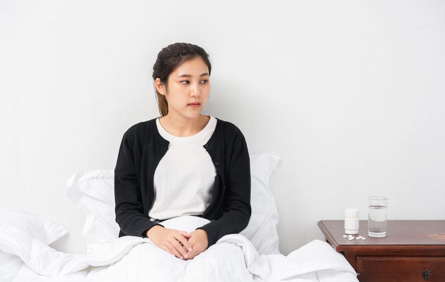 girl is pain from IBS- 2